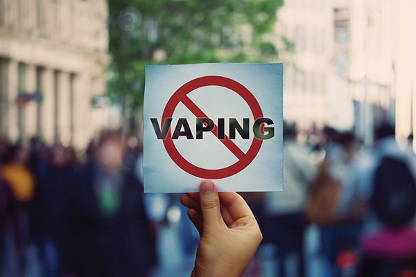 a no vaping sign to call people pay attention on vape products retailing