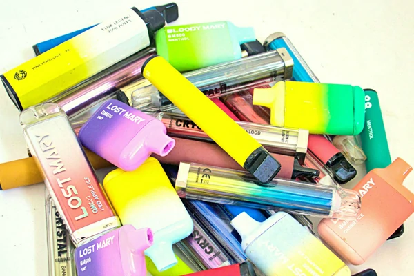 Vape Brand ELFBAR Provides 1000 Disposable Vape Recycling Bins in Scotland